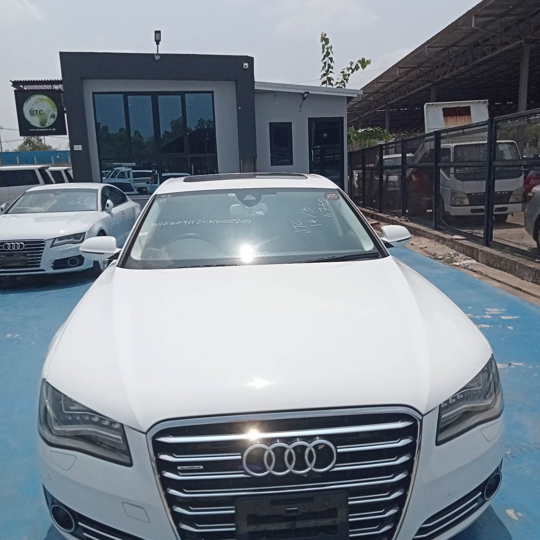 Audi A8 2011 White